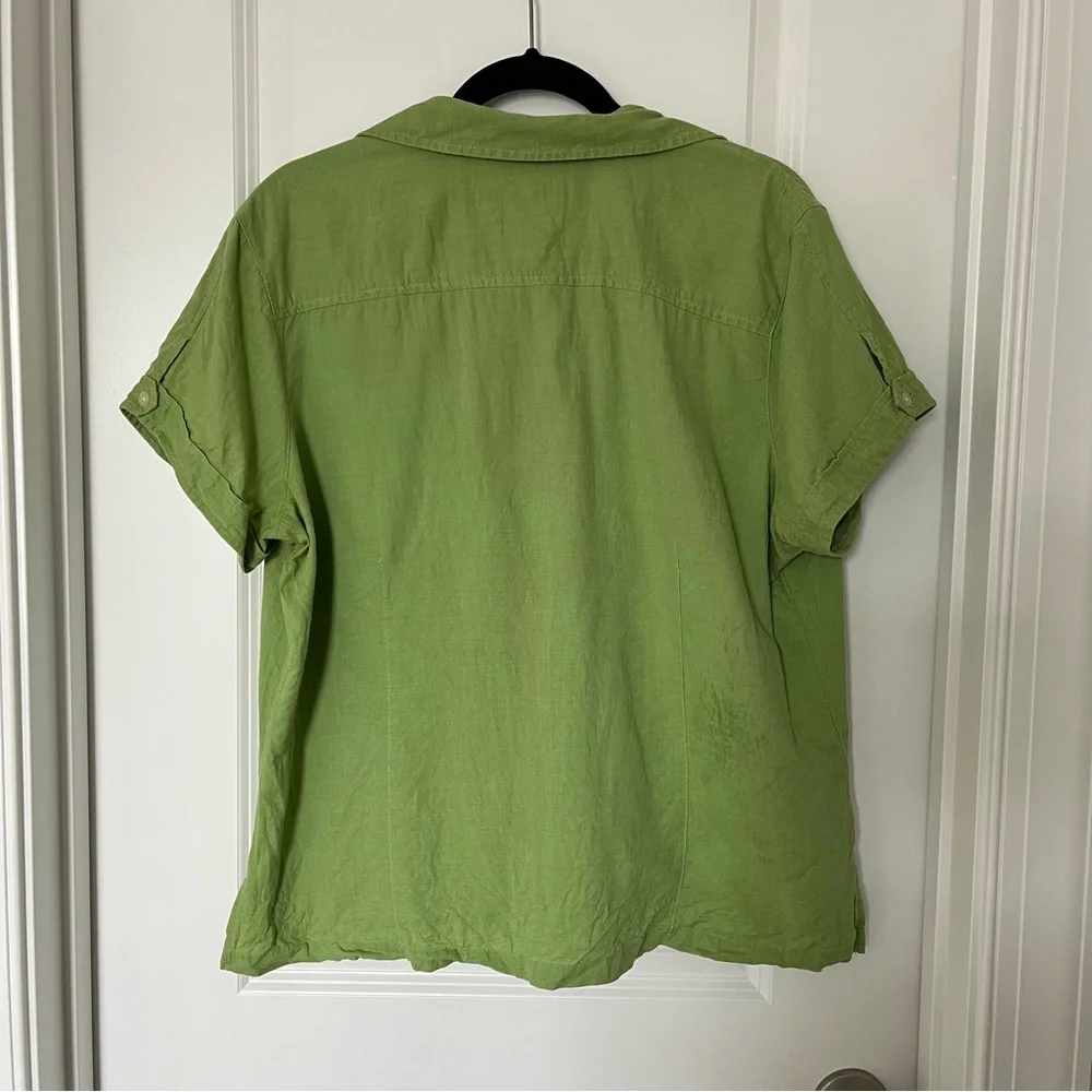 Eddie Bauer XL Green Short Sleeved Button Up Collared Shirt 100% Cotton - Picture 3 of 7